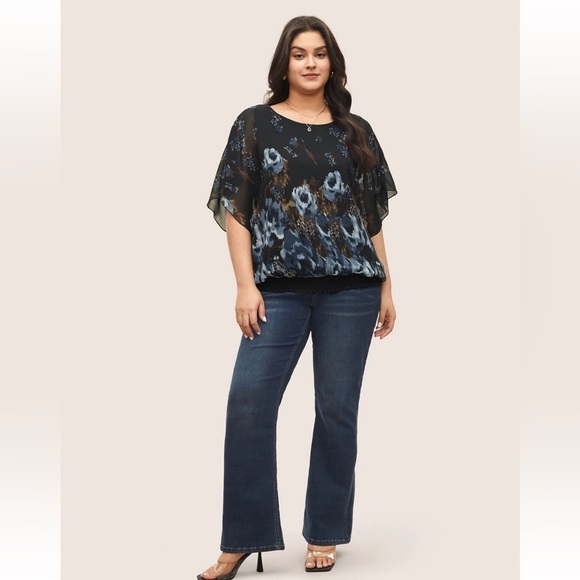BloomChic Plus Size Pixel Flower Shirred Batwing Sleeve Blouse - Picture 8 of 8